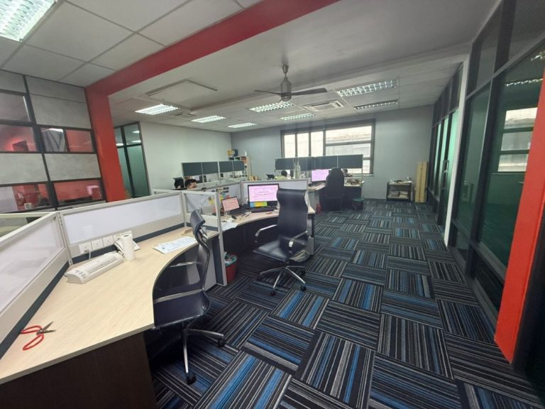 WhatsApp Image 2024-11-14 at 11.28.42