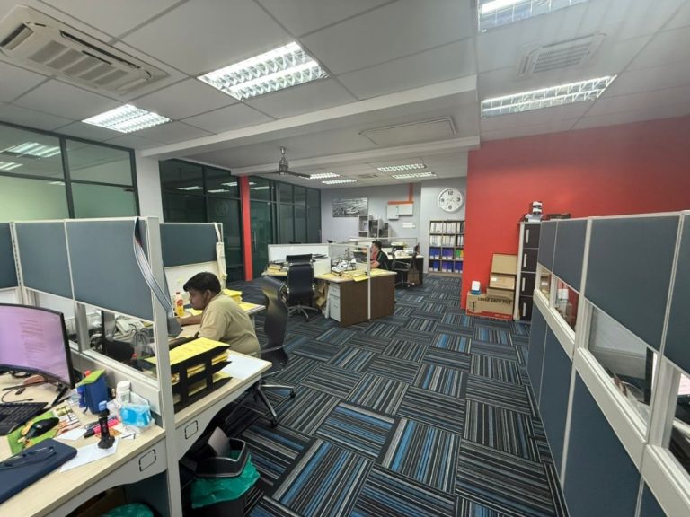 WhatsApp Image 2024-11-14 at 11.28.44